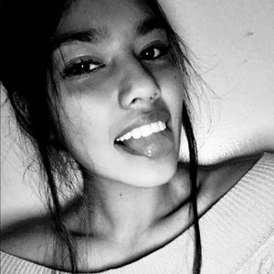 Meet your Posher, Yazmin